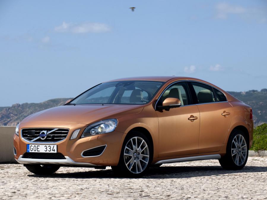  Volvo S60 D5 AWD 2010 года  (фото 4 из 5)